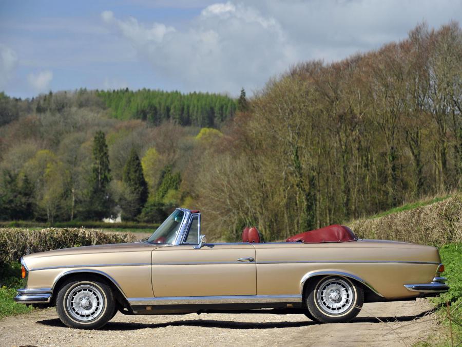  Mercedes-Benz 280 SE 3.5 Cabriolet 1969 года  (фото 10 из 13)